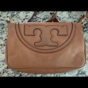 Great condition Tory Burch crossbody